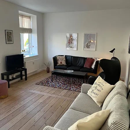 Stor I Smorhullet Af Centrum Ferienhaus Odense