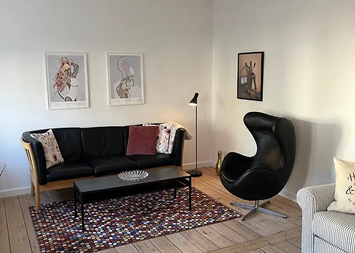 Nyaraló Stor I Smorhullet Af Centrum