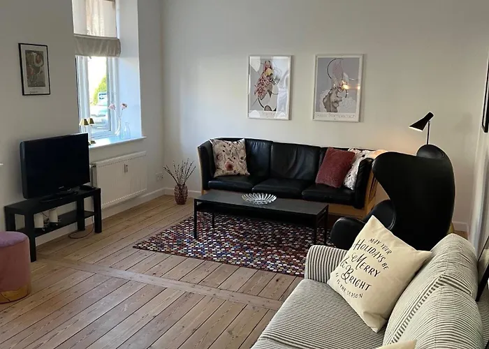 Stor I Smorhullet Af Centrum Nyaraló Odense